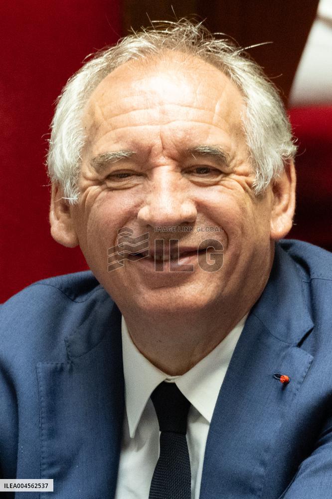 Examination of a PS motion of no confidence against the French prime minister - Paris RL