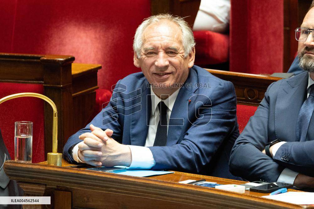 Examination of a PS motion of no confidence against the French prime minister - Paris RL