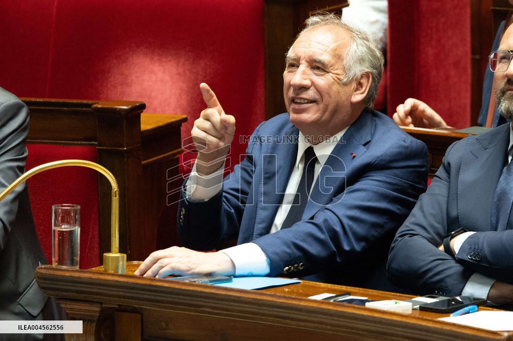 Examination of a PS motion of no confidence against the French prime minister - Paris RL