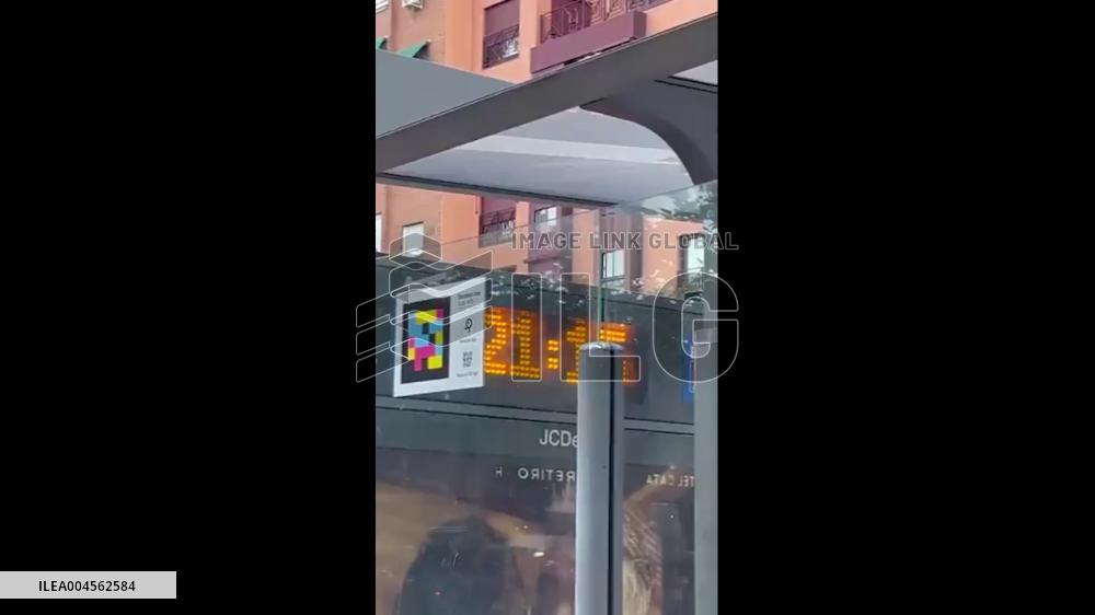 Spain: Thermometer Shows High Temperatures in Madrid Amid Extreme Heatwave