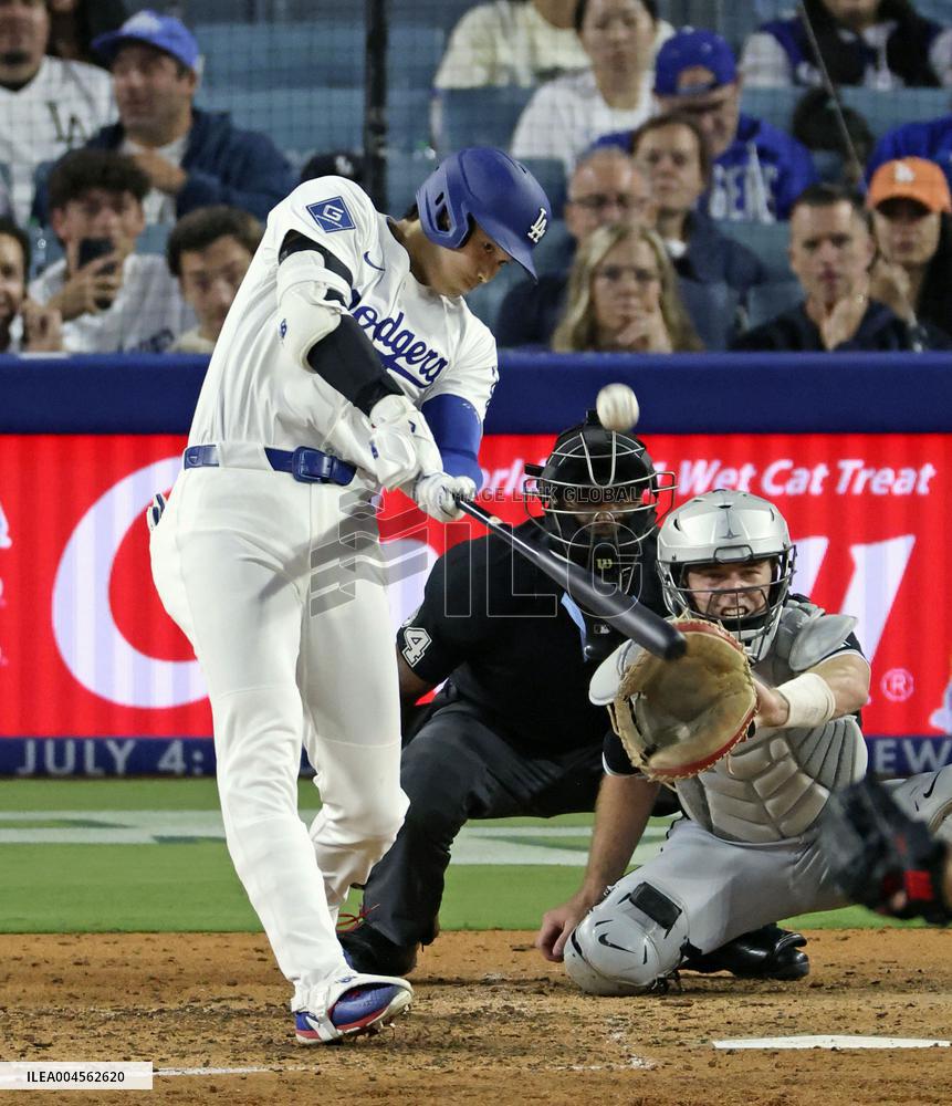 Baseball: White Sox vs. Dodgers