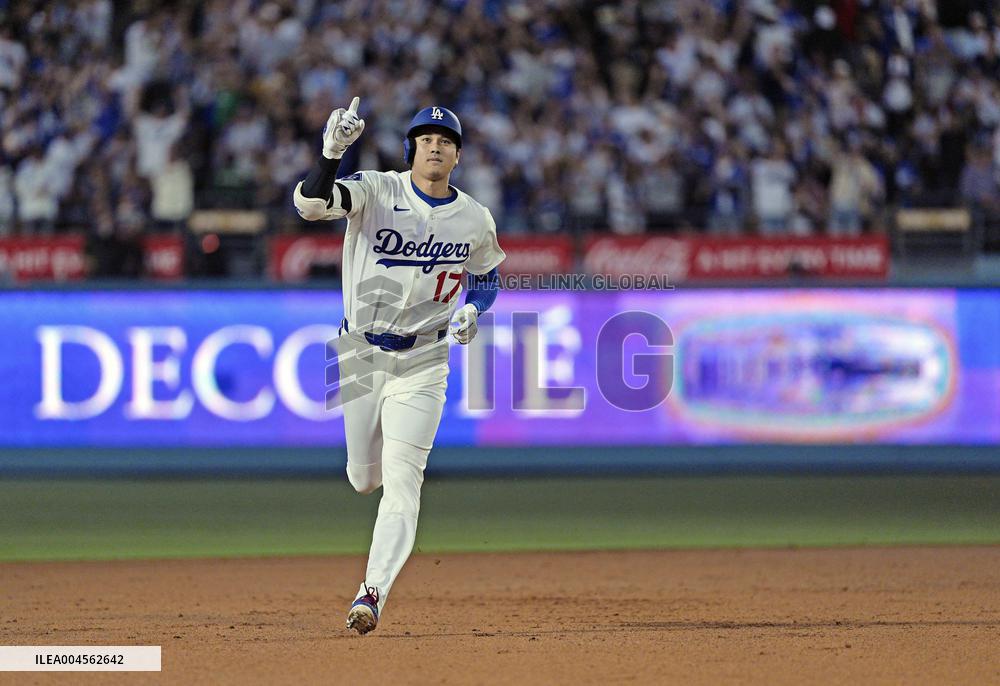 Baseball: White Sox vs. Dodgers