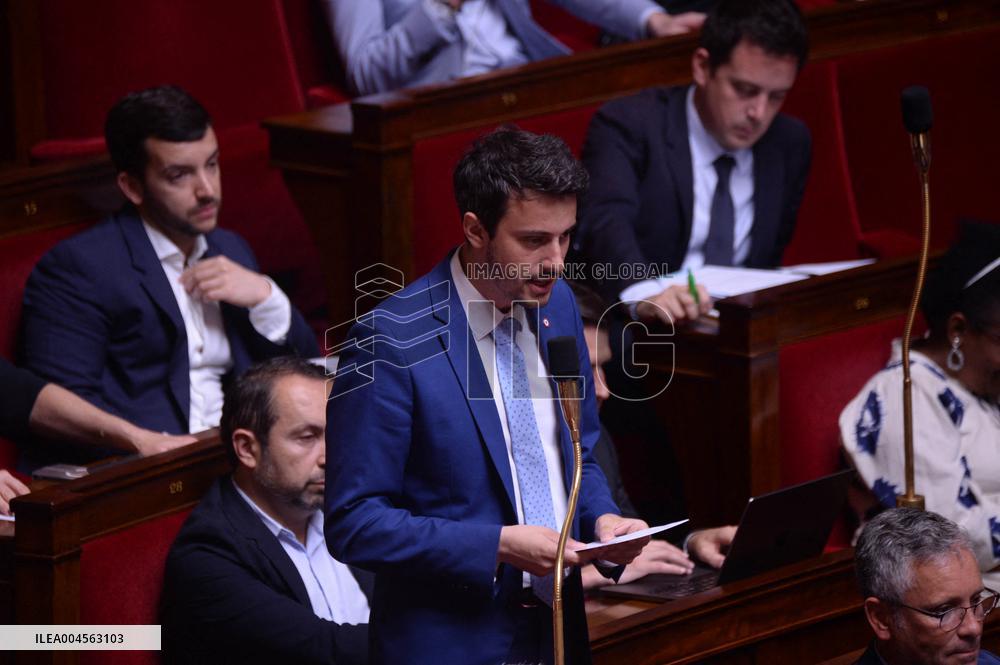 Question Session To The Government - Paris