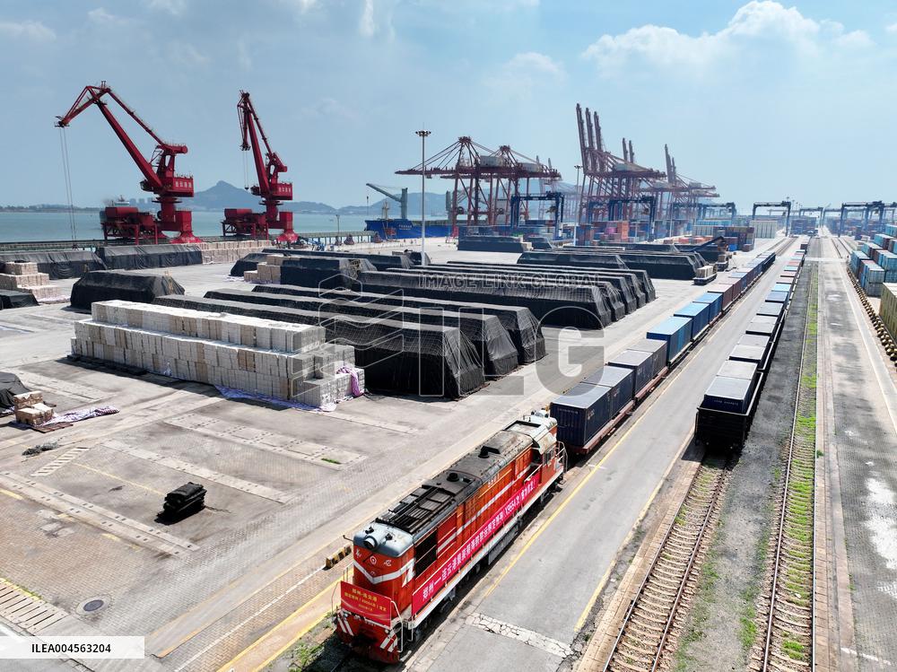 Scheduled Sea-rail Intermodal Train