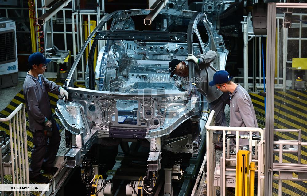 Production Line of New Energy Vehicle - China