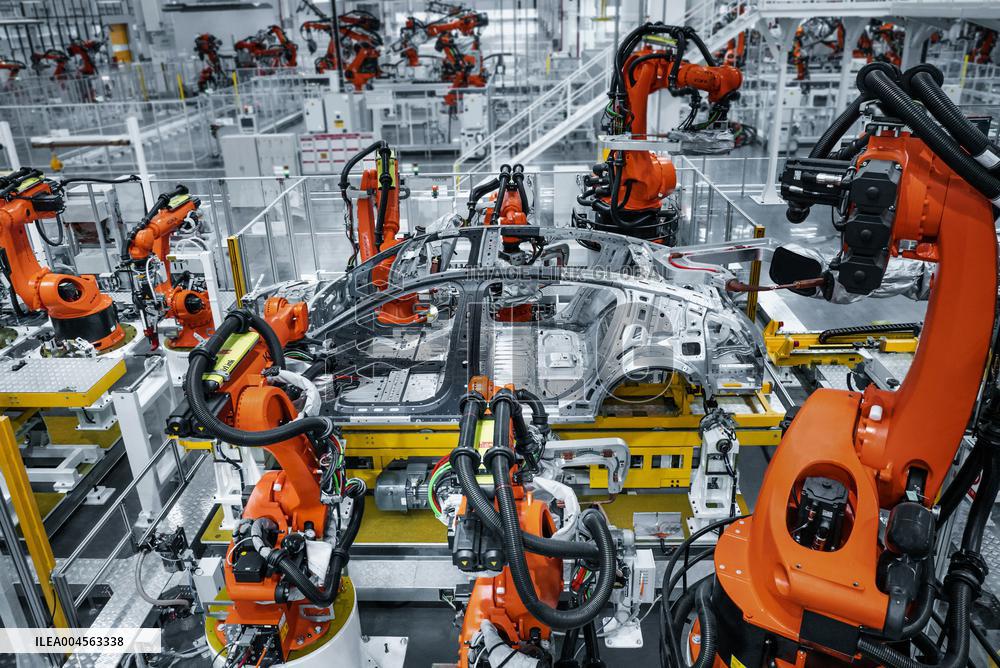 Production Line of New Energy Vehicle - China