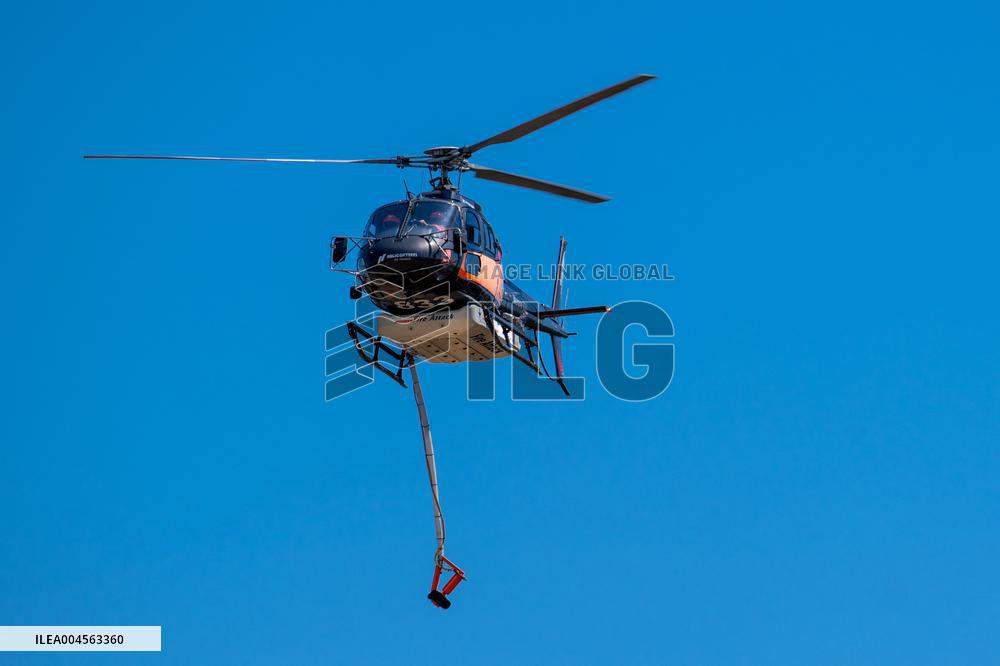 Illustration - Firefighters Response to Fires in Var - France