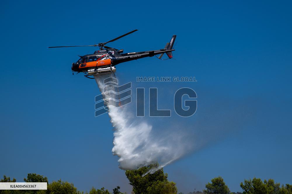 Illustration - Firefighters Response to Fires in Var - France