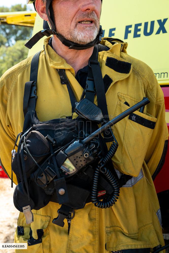 Illustration - Firefighters Response to Fires in Var - France