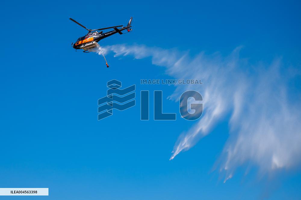 Illustration - Firefighters Response to Fires in Var - France