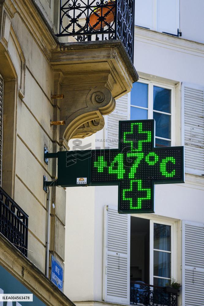 Illustration - Heatwave - Paris