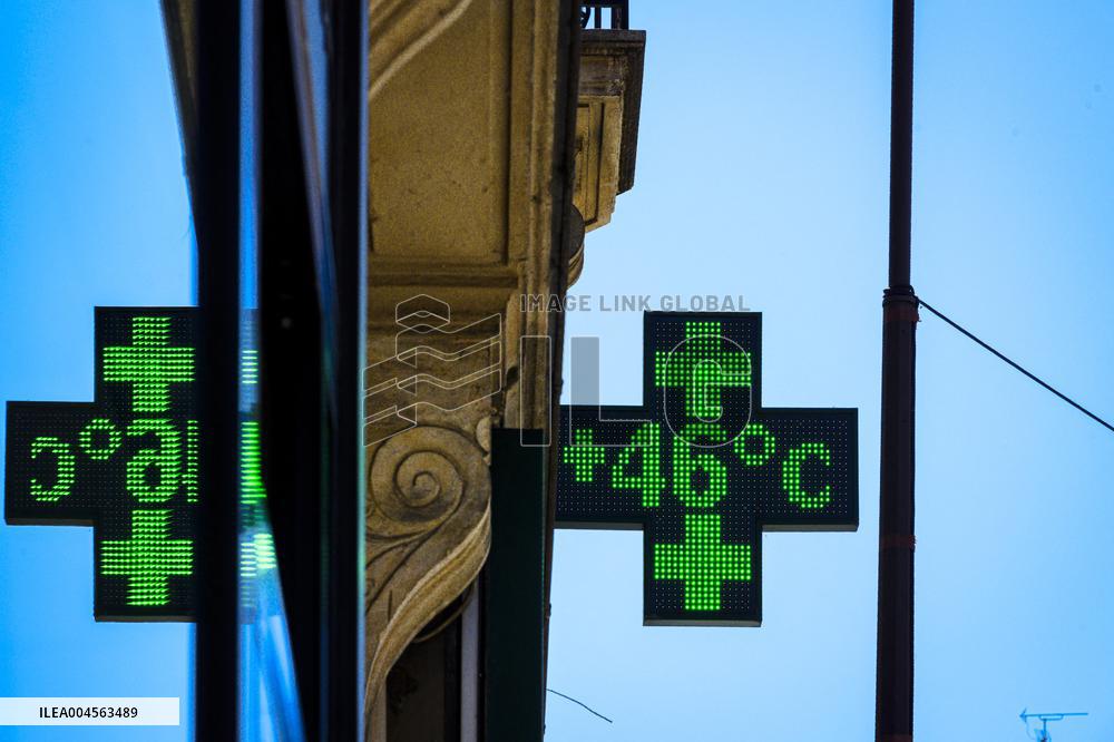 Illustration - Heatwave - Paris