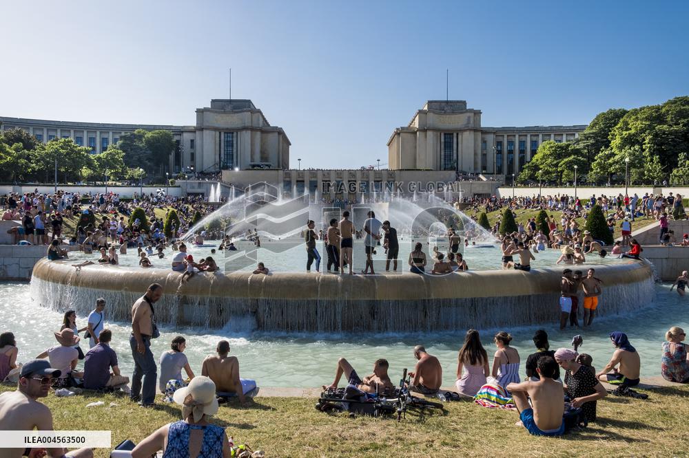 Illustration - Canicule - Paris