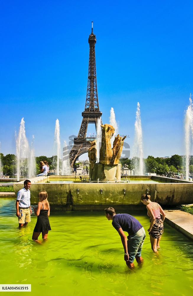 Illustration - Heatwave - Paris