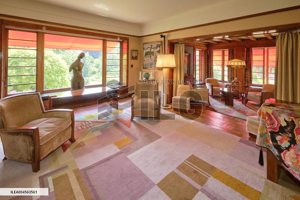 Queen Mathilde Visits Museum & Gardens Van Buuren - Belgium