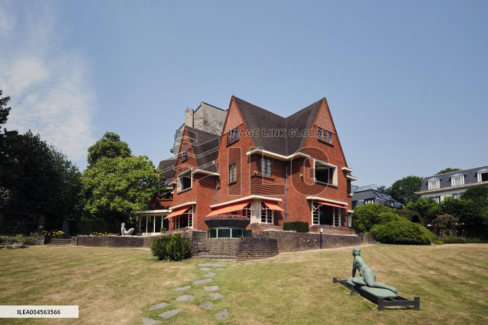 Queen Mathilde Visits Museum & Gardens Van Buuren - Belgium
