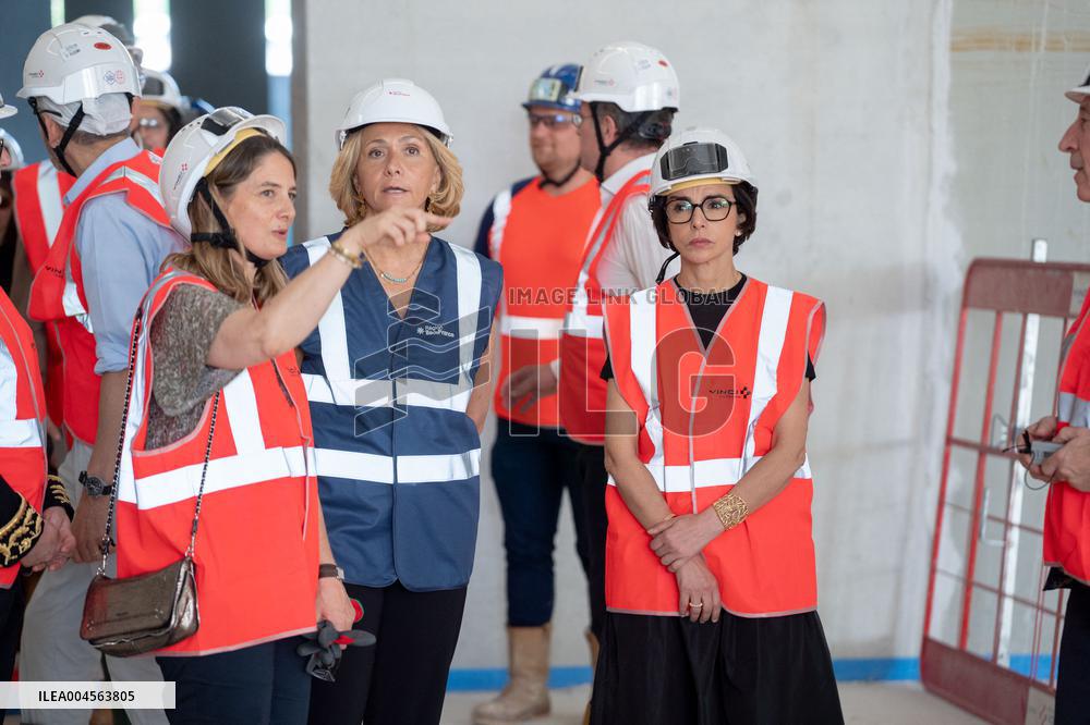 Rachida Dati visit the site of the Centre Pompidou Francilien - Massy AJ