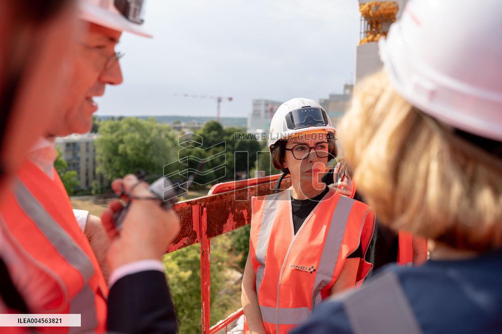Rachida Dati visit the site of the Centre Pompidou Francilien - Massy AJ