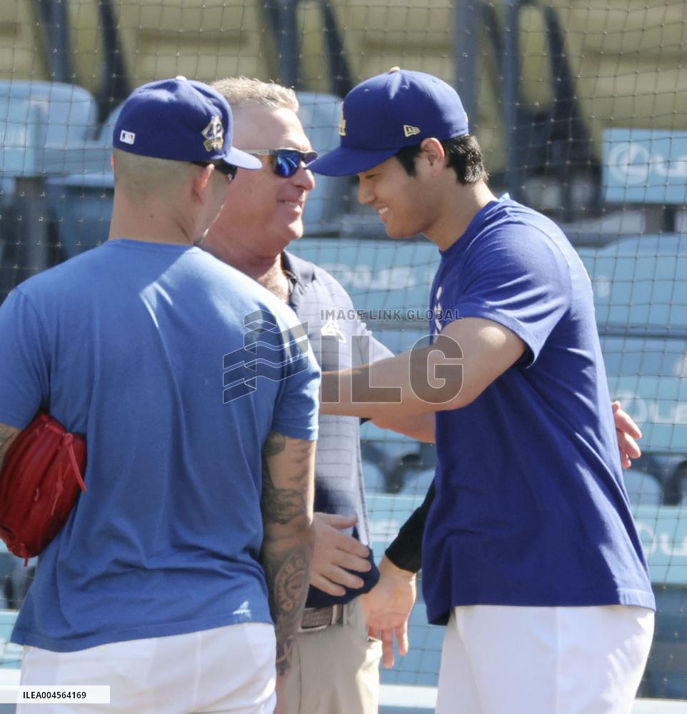 Baseball: White Sox vs. Dodgers