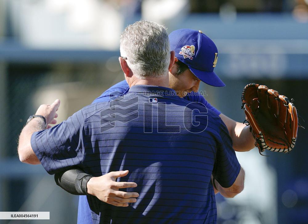Baseball: White Sox vs. Dodgers