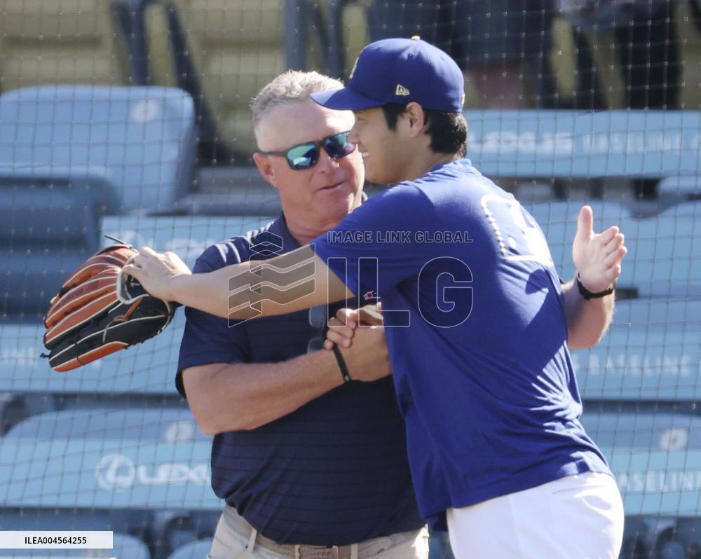 Baseball: White Sox vs. Dodgers