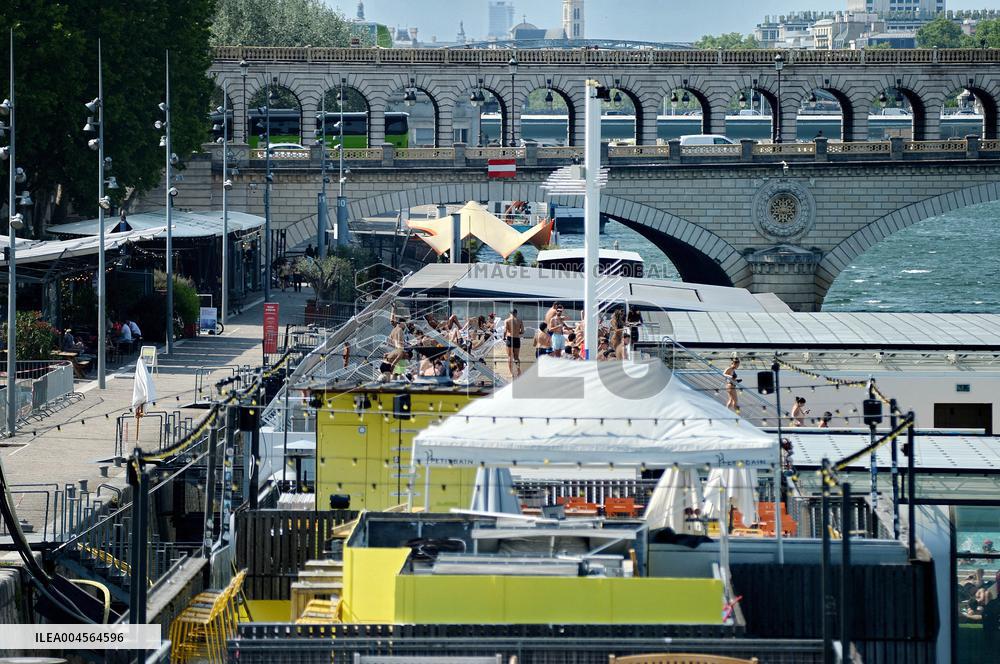 Illustrations of the Heatwave - Paris