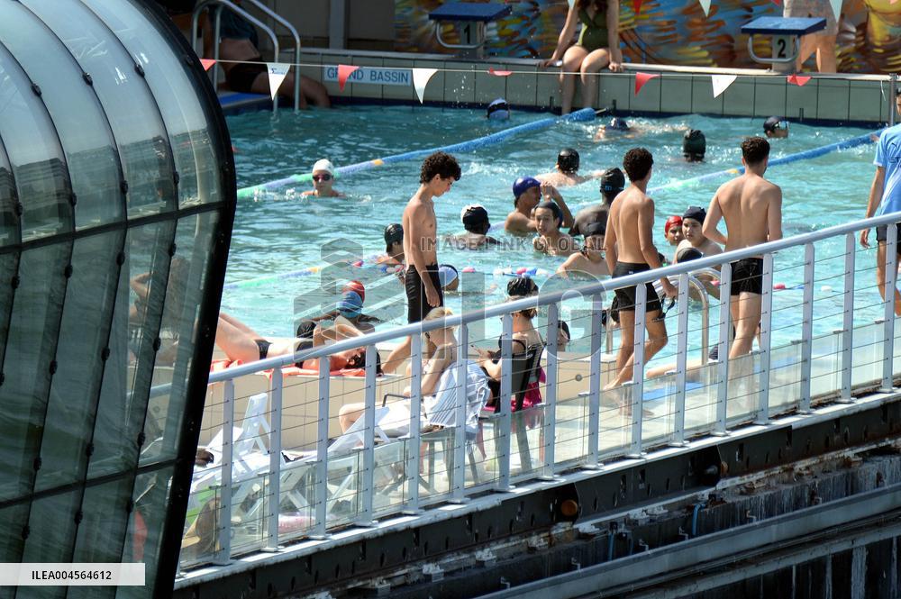 Illustrations of the Heatwave - Paris