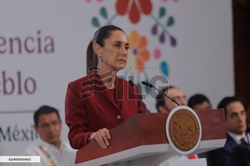 Mexican President Claudia Sheinbaum Holds Briefing Conference - Mexico