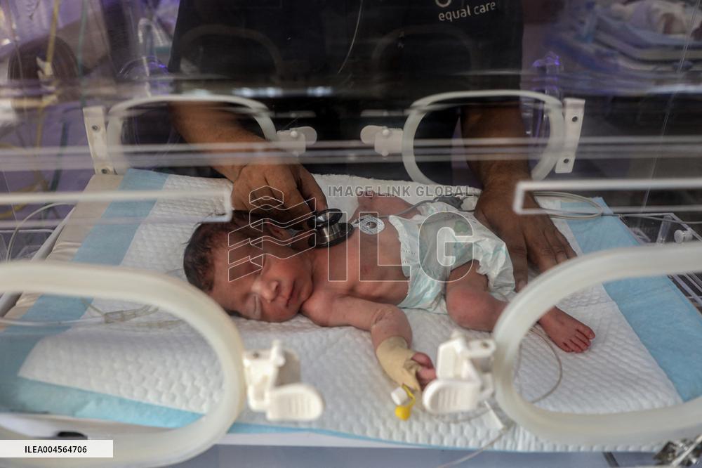 Premature Baby Treated at Al-Aqsa Hospital