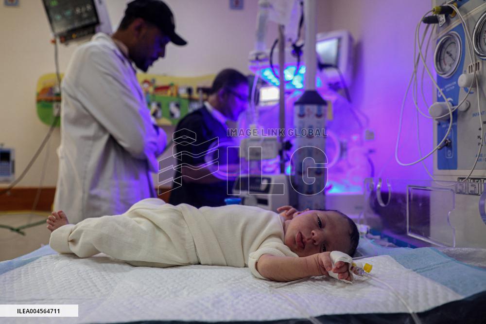 Premature Baby Treated at Al-Aqsa Hospital