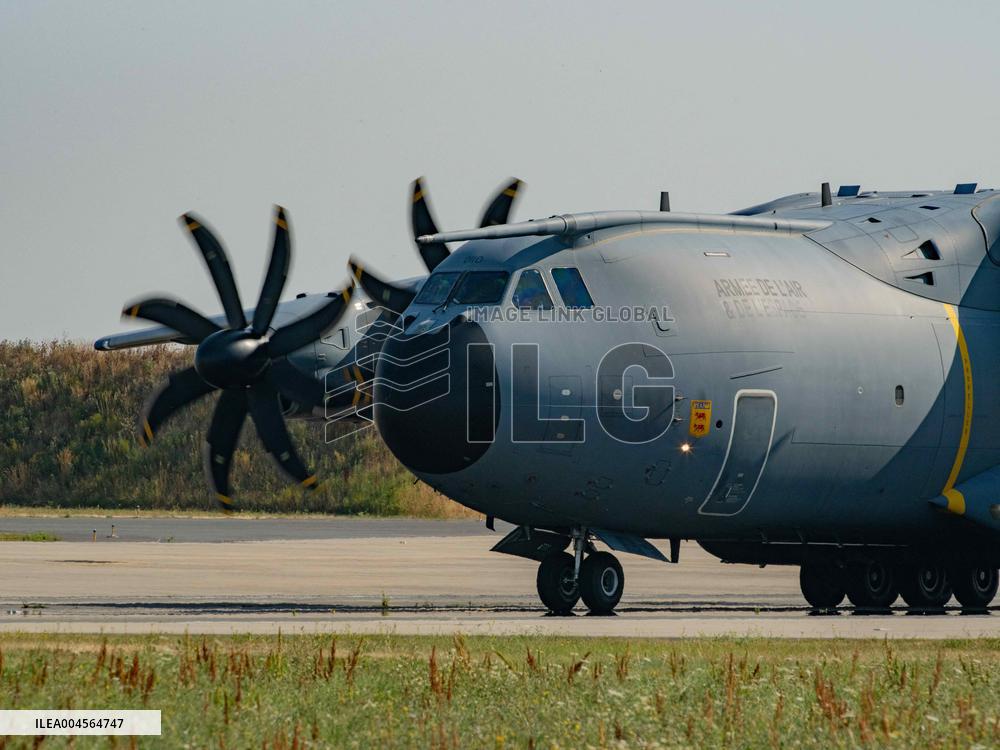Air Force Preview for July 14th Parade Over Champs-Élysées - Orleans
