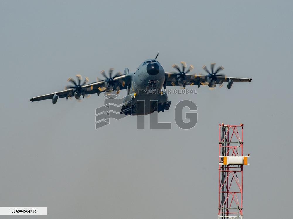 Air Force Preview for July 14th Parade Over Champs-Élysées - Orleans