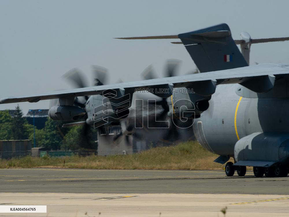 Air Force Preview for July 14th Parade Over Champs-Élysées - Orleans