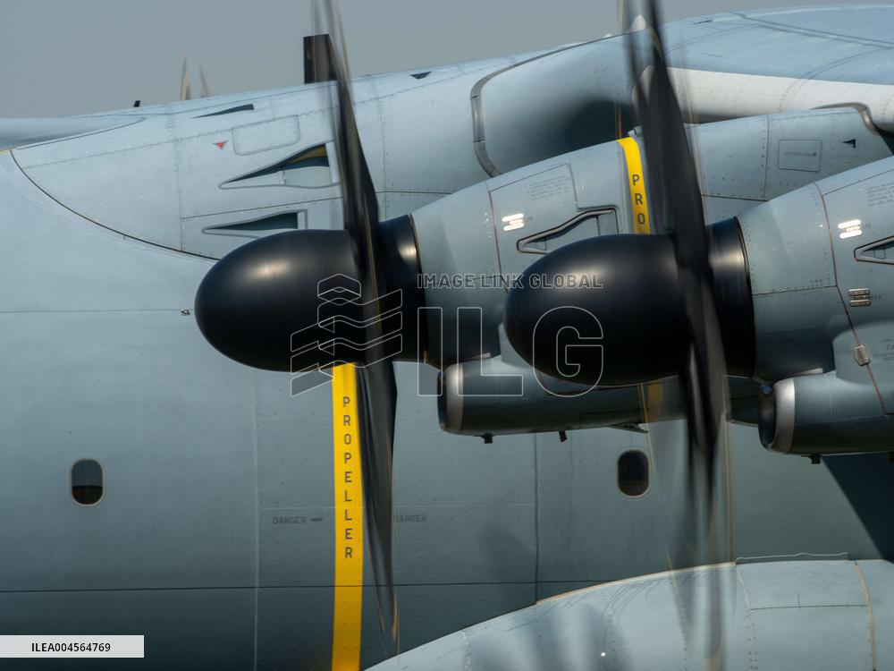 Air Force Preview for July 14th Parade Over Champs-Élysées - Orleans
