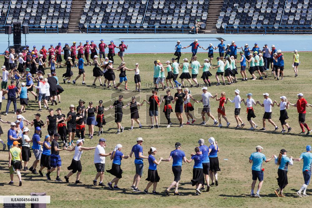 Estonian Song and Dance Festival preparations