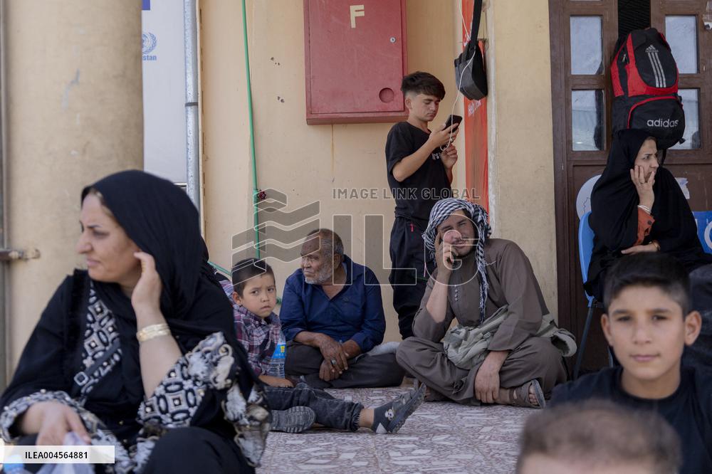 Afghan Immigrants Expelled From Iran