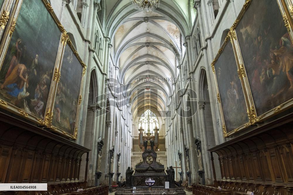 Saint-Antoine-l'Abbaye Elected French Favourite Town 2025