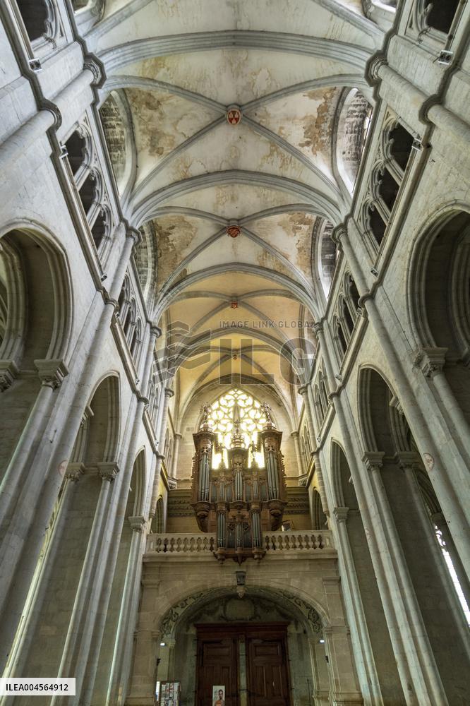 Saint-Antoine-l'Abbaye Elected French Favourite Town 2025