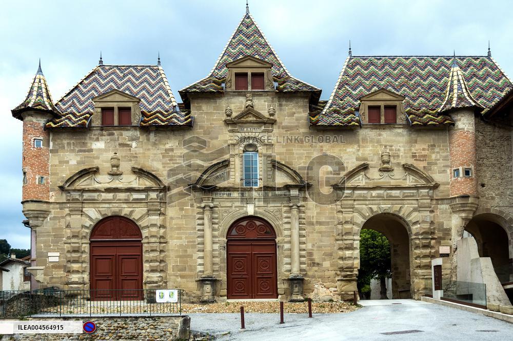 Saint-Antoine-l'Abbaye Elected French Favourite Town 2025