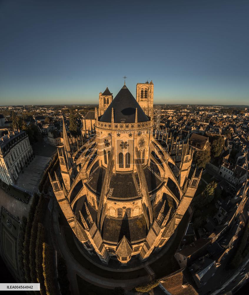 Illustration - Bourges