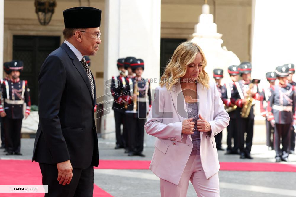 Meloni and Anwar Bin Ibrahim Meet in Rome - Italy