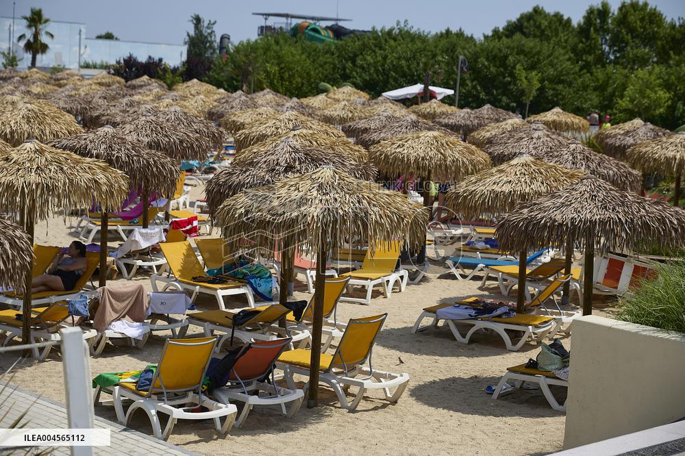 Summer 2025 at Warner Park & Beach - Madrid