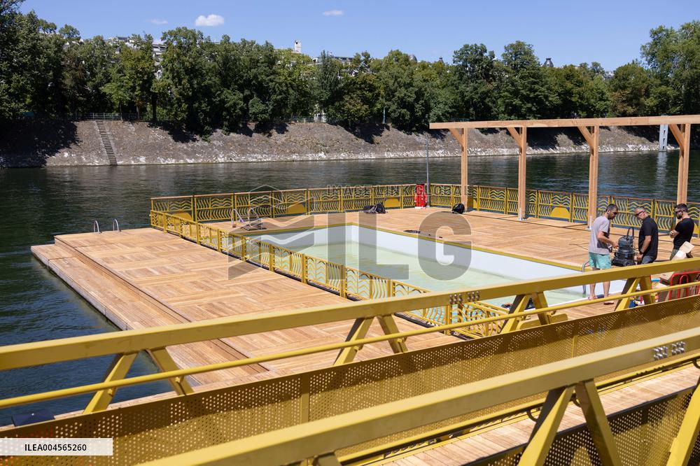 Construction of safe bathing area for swimming in the Seine - Paris RL