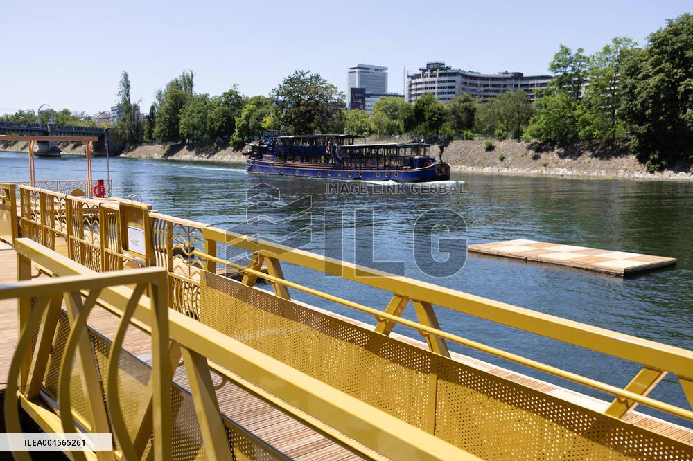Construction of safe bathing area for swimming in the Seine - Paris RL