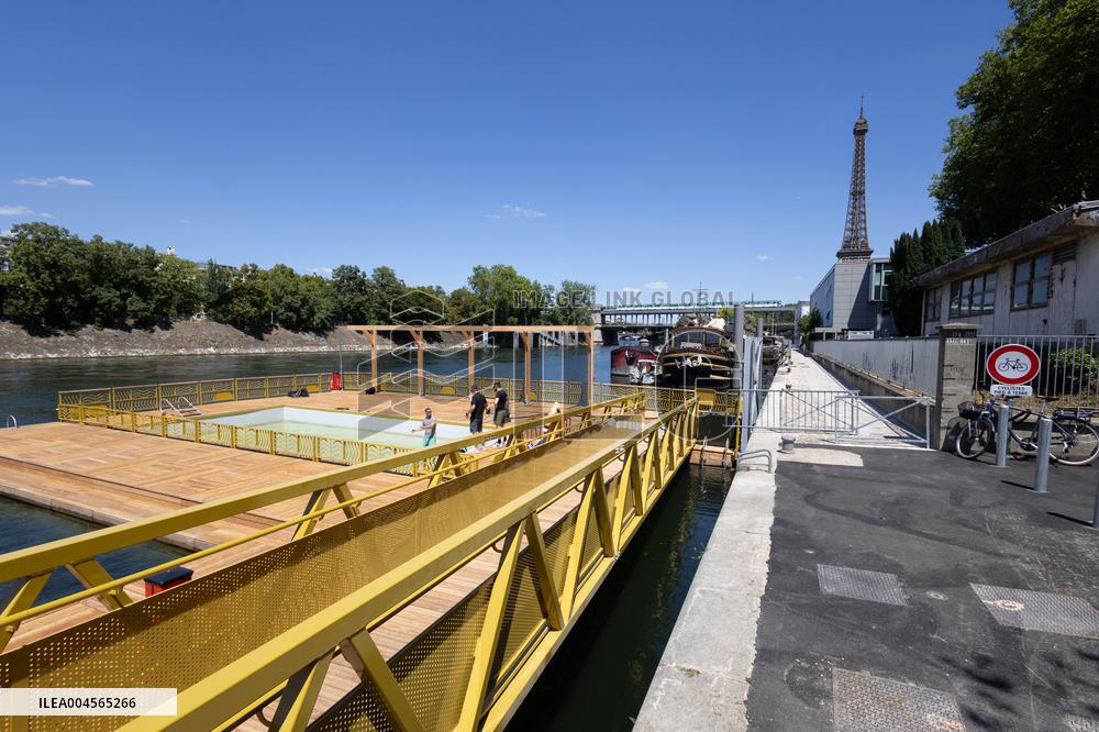 Construction of safe bathing area for swimming in the Seine - Paris RL