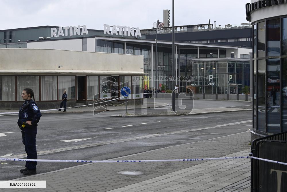 Stabbing outside the Ratina shopping centre