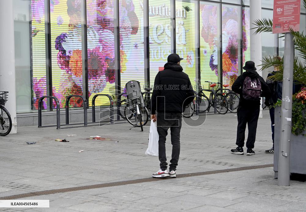 Several people stabbed in Tampere