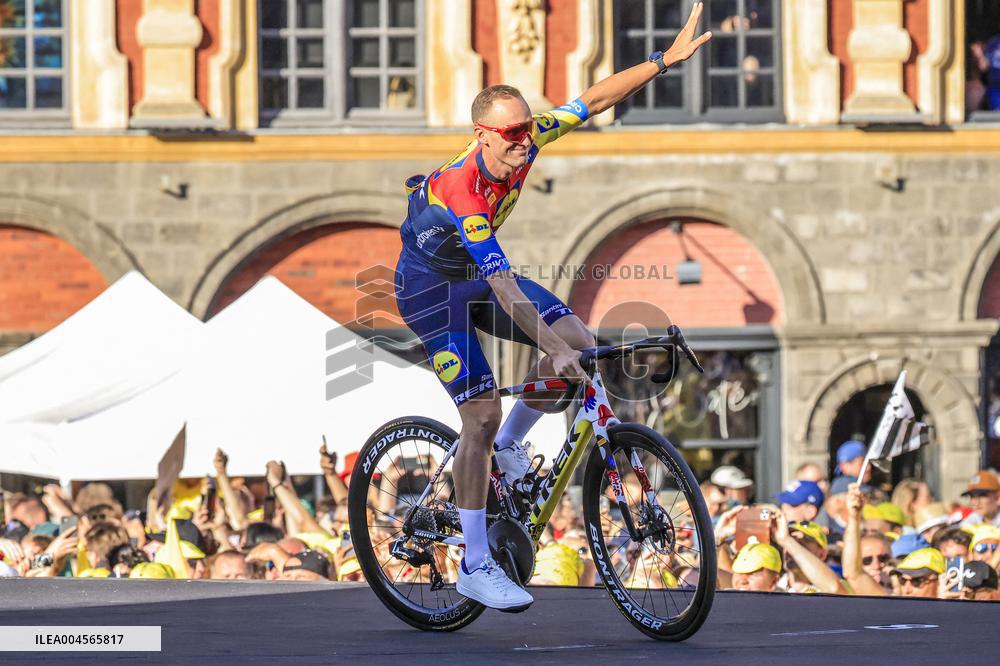 CICLISMO - Tour De France - Tour de France 2025 - Team Presentation