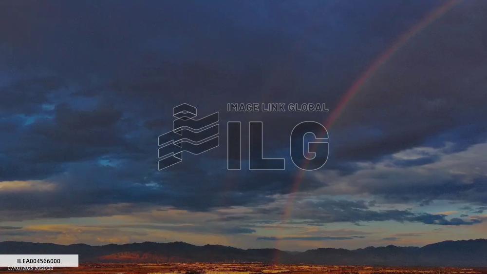 US: Magnificent Double Rainbow Dazzles Utah Sky