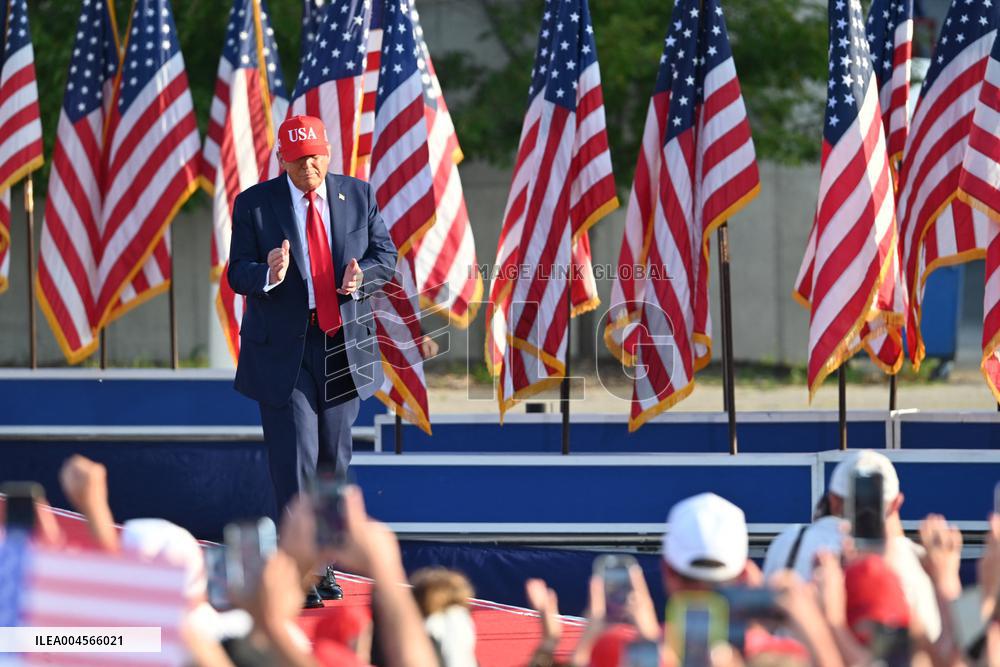 Trump participates in the Salute to America Celebration